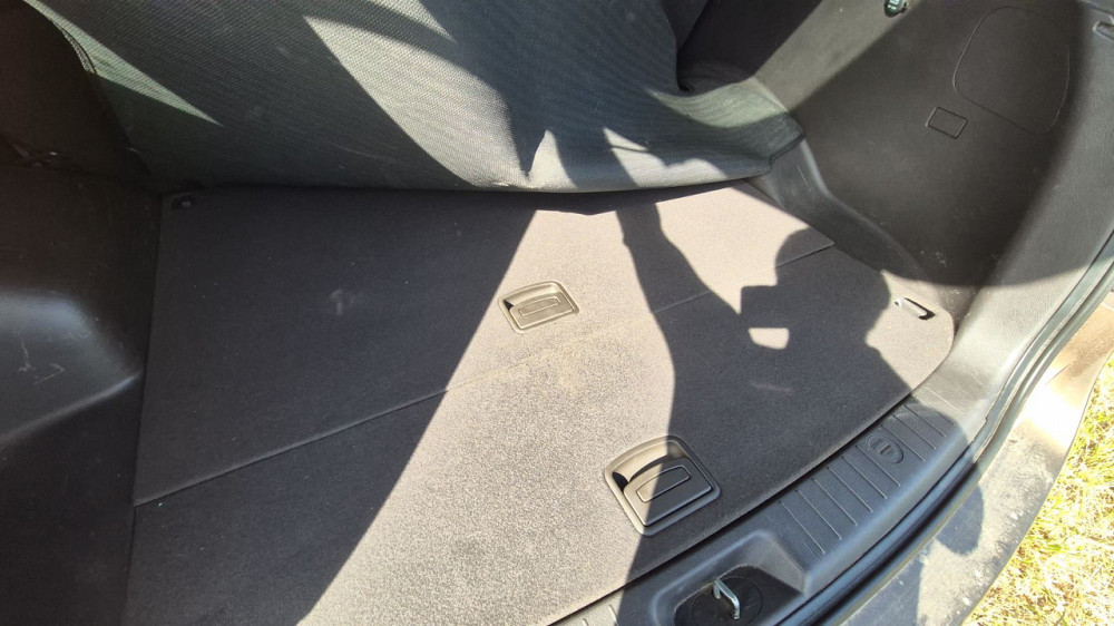 Пластик багажника Hyundai Santa Fe 2007–2012 Київ - фото 1