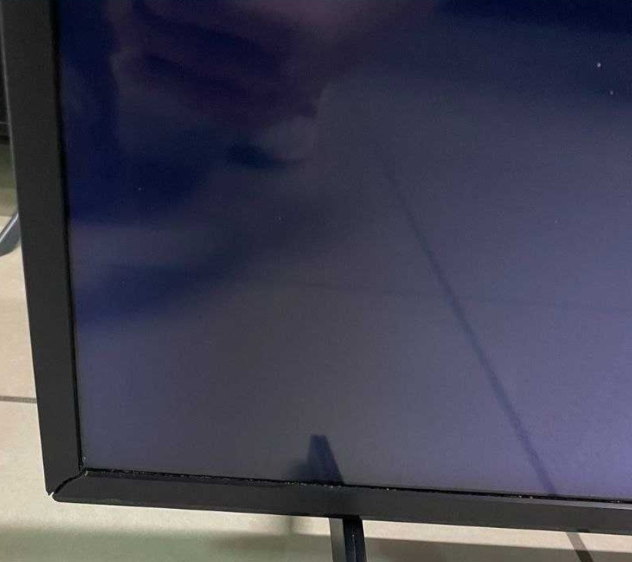 Телевизор Безрамный: 65