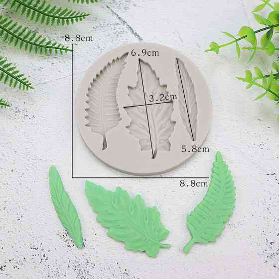 Силиконовая форма Листья 88 мм серый Киев