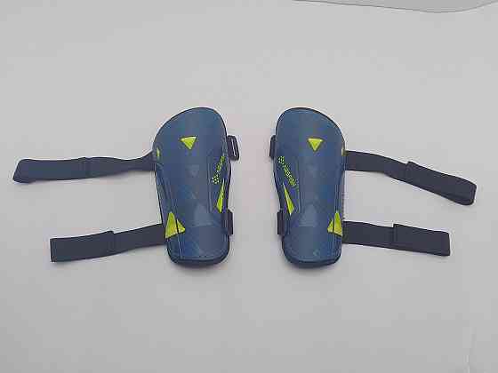 Щитки футбольні дитячі AIRSFISH Луцьк