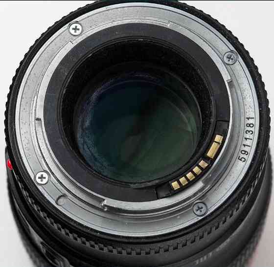 Объектив Стоматология, Природа Canon EF 100mm. F/2.8L Macro IS USM Киев