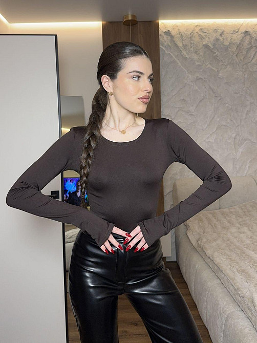 Женский базовый боди с длинным рукавом микродайвинг Шоколад, 42/44 Одесса - изображение 4