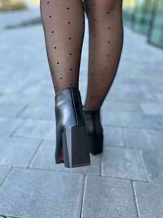 Nivelle Черевики жіночі NIVELLE чорні натуральна шкіра каблук 8см 35р.36р.40р. (4822) Коломыя