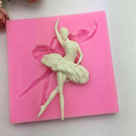 Молд силиконовый Балерина 84 на 84 мм розовый Киев