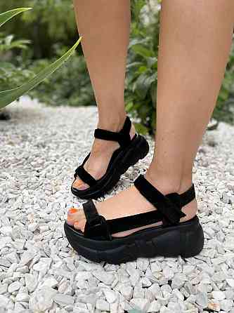 TWO STEPS Босоніжки на платформі молодіжні жіночі чорні з натуральної замші TWO STEPS 1009 р. 3 Коломыя