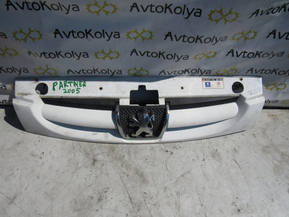 Решітка бампера Peugeot Partner 2003-2007 Ковель - фото 1