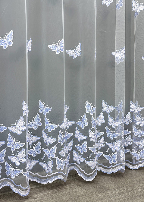 Тюль VR-Textil 1740т Фатин «Бабочки» с вышивкой и люрексом Голубой с белым 200х270 см (42-1055) Киев - изображение 8