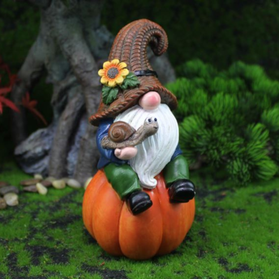 Садова фігурка Гном на гарбузі 3.6 х 3.4 х 2.5 см Полістоун Одеса