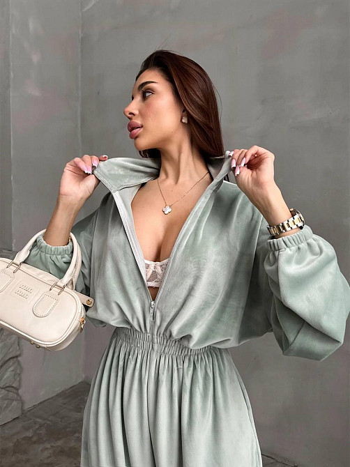 Жіночий стильний повсякденний велюровий комбінезон М'ятний 46/48 Одеса - фото 2