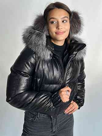 Жіночий зимовий пуховик короткий чорний з натуральним хутром Харків