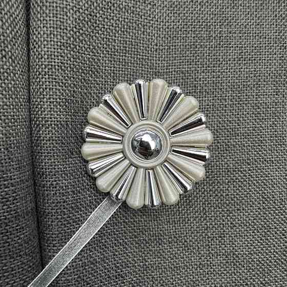 Магніти для штор і гардин Хризантема набір 2 шт Сріблястий (81-298) Київ