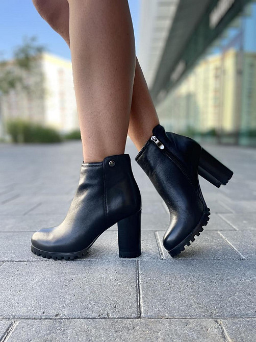 Жіночі черевики VELONY чорні натуральна шкіра висота 10см каблук 8см (6113-W405) Коломыя - изображение 9