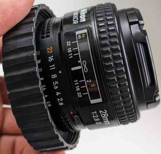 Nikkor 28mm f/2.8D. Харків