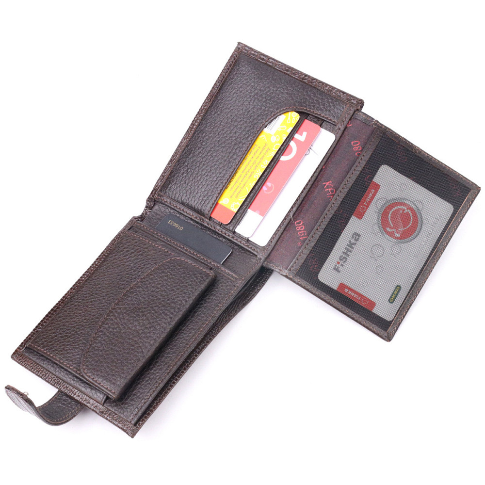 Лаковане чоловіче портмоне з хлястиком із натуральної фактурної шкіри KARYA 21082 Коричневий Київ - фото 8