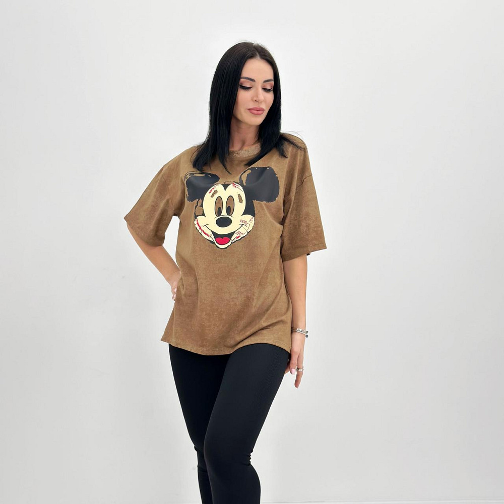 Женская футболка с рисунком 