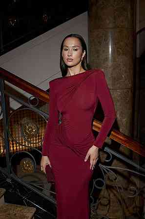 Жіноче елегантне привабливе максіплаття з мікродайвінгу Бордо, 42/44 Одеса