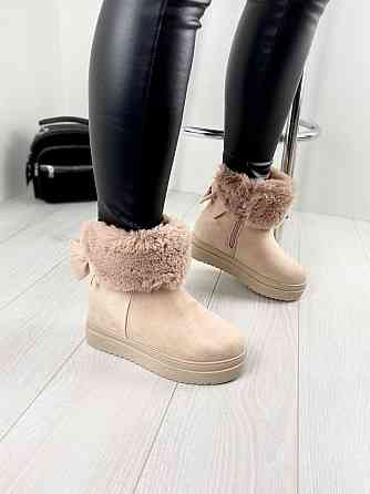 Женские черевики 8323-20 пудра эко-замша зима высота 18см танкетка 7см (1140) Коломыя