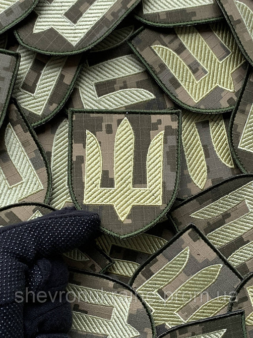 Шеврон общевоенный. Желтый трезубец на пикселе. (Форма щит. На липучке) Размер 8x7см Киев - изображение 5