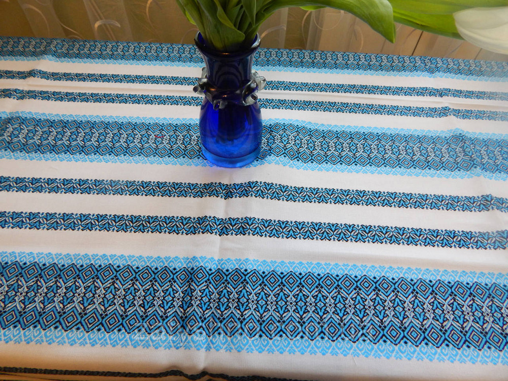 Вышитая скатерть голубая Киев - изображение 5