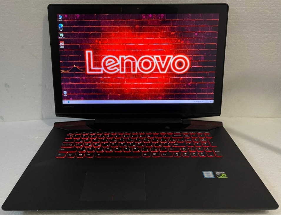 Ноутбук игровой: 17.3