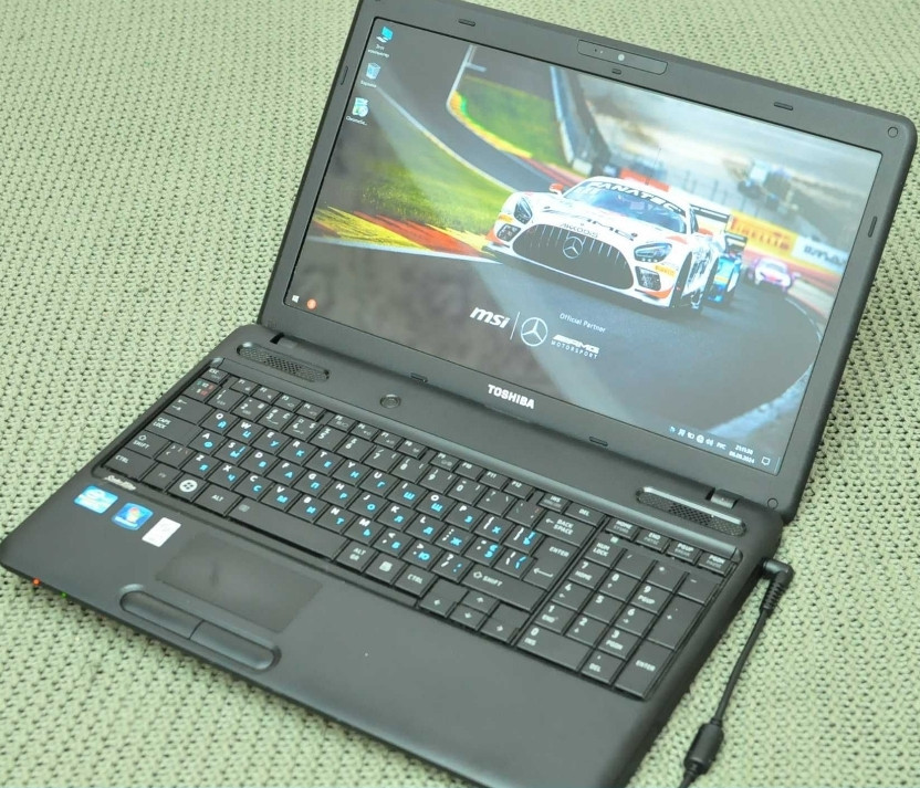 Ноутбук игровой: Toshiba C660 (Core i5/ 8/320GB. Video 2Gb .) Киев - изображение 7