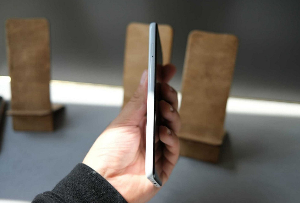 Смартфон Neverlock 4\64 gb sim esim Киев - изображение 4