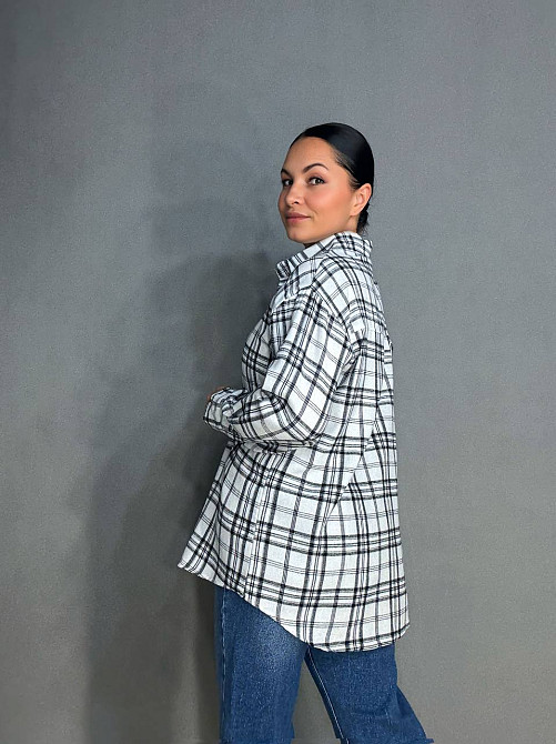 Сорочка жіноча Baoyu 225-1 в клітинку оверсайз фланель, білий, one size Київ - фото 13