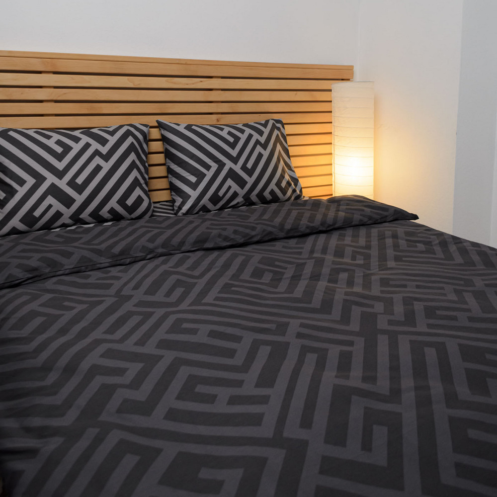 Cемейный комплект постельного белья Сатин Лабиринт 125 г/м2 YouStar (Серый с черным) 2 х 70х70 Сумы - изображение 3