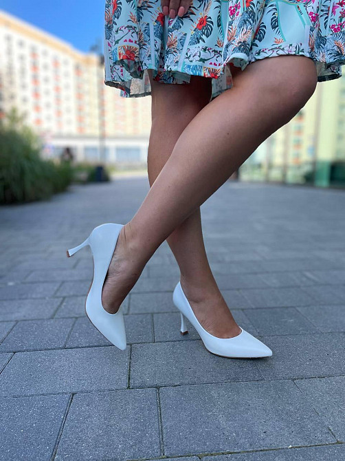 Loretta Стильні туфлі на тонких підборах жіночі весна-осінь зі штучної шкіри білі (5451) р. 36- Коломия - фото 4