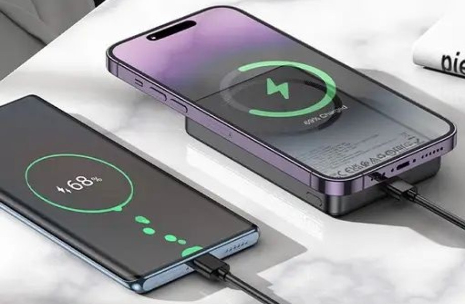 Повербанк PD20W з швидкою зарядкою HOCO Q34 Clever 10000mAh є ОПТ Киев - изображение 3