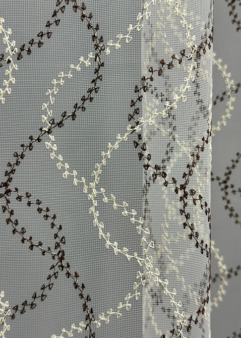 Тюль VR-Textil 1832т Фатин с вышивкой и люрексом Молочный с венге 300х270 см (40-190) Киев - изображение 6