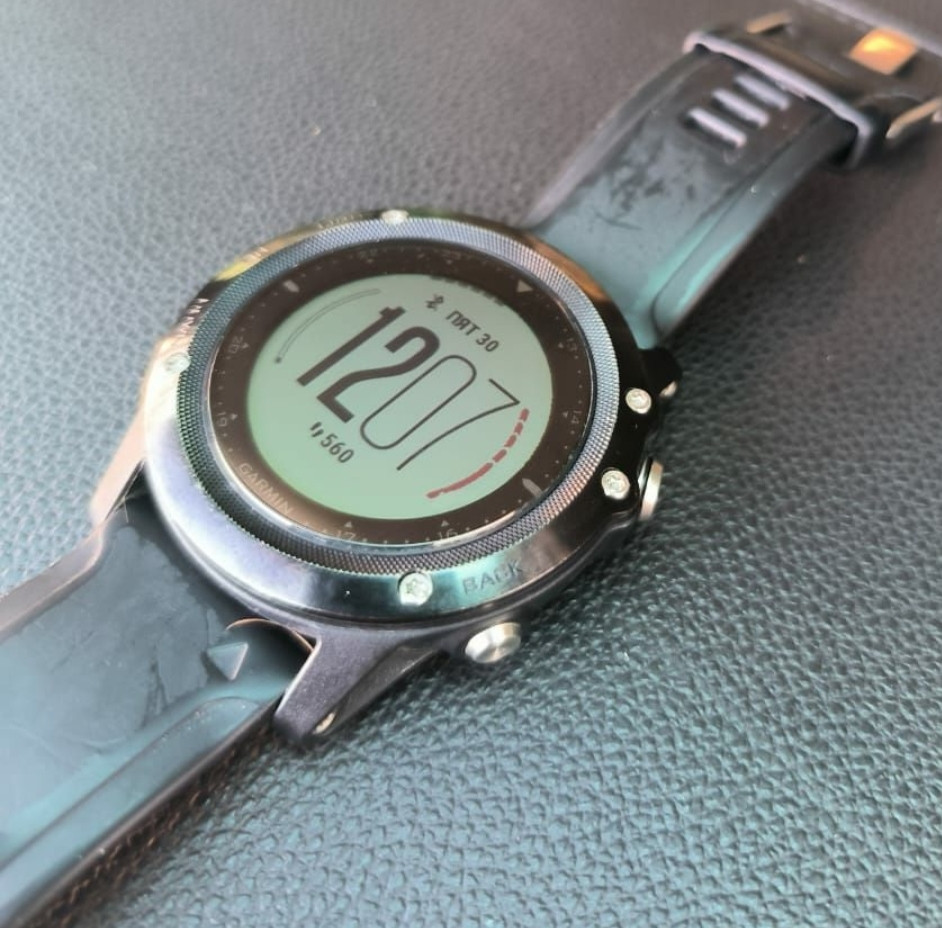 Смарт-Часи: Garmin Fenix 3 HR Sapphire Київ - фото 3