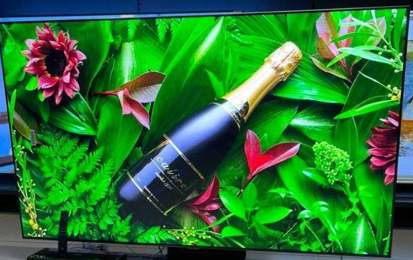 Телевизор Безрамный: 65