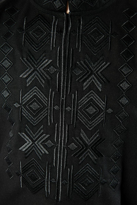 Вишиванка для хлопчиків, лляна, чорна, топ Київ - фото 3