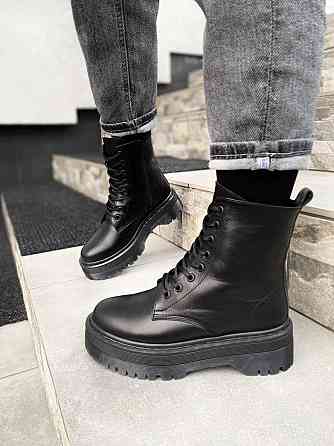 Черевики жіночі RONE Док-5 чорні натуральна шкіра зима висота 13см (4254) Коломыя