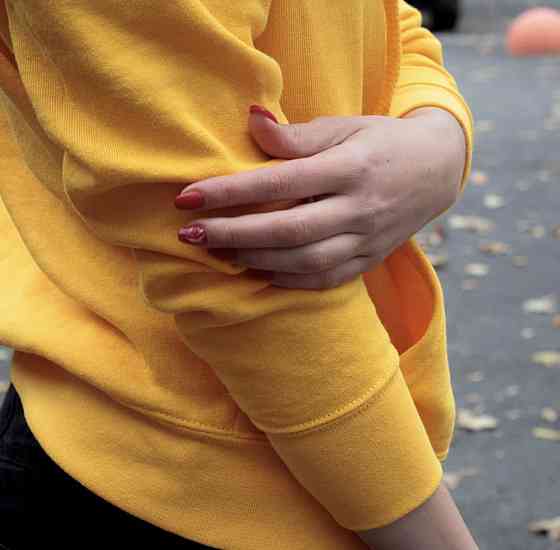 Чоловіча/Жіноча толстовка з капюшоном і кишенею спереду/худі/балахон Чернівці