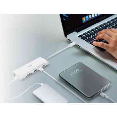 Концентратор D-Link USB-C 10-in-1 2xHDMI + 1xRJ45 1000Mbps + 2xUSB-C + USB 3.1 + USB 3.0 + SD + TF silver (DUP-A01) Вінниця