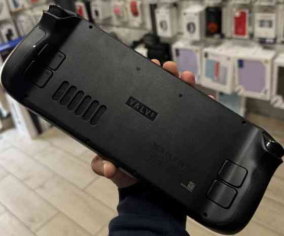 Ігрова приставка Valve Steam Deck OLED 512 GB (Black) Київ