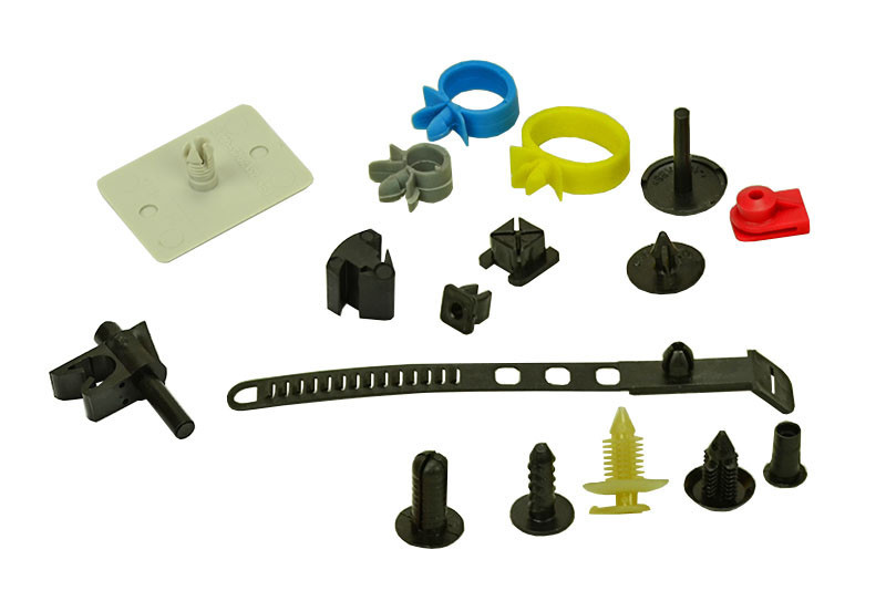 Ремкомплект 2110, 2111, 2112 (хомути, пістони, скоби, тримачі) кузова Мукачево - фото 1