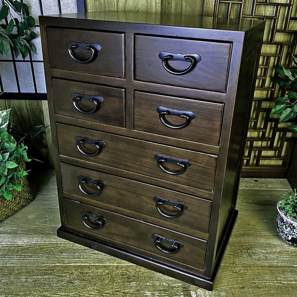 Комод тансу 