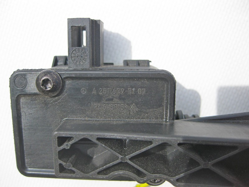 Mercedes-Benz  A1648200172 Замок механізму лючка бензобака ML W164 Одесса - изображение 4