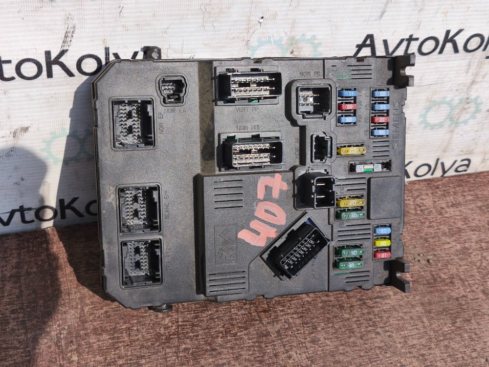 Блок запобіжників Peugeot 407 2004-2011 (9655708480) Ковель - изображение 1