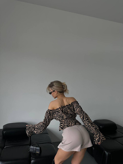 Жіноча базова мініспідниця-шорти костюмка Бежевий, 46/48 Одеса - фото 3