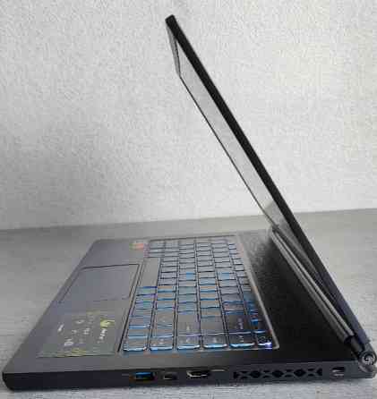 Ноутбук: MSI Delta 15 ( 15.5 240Hz. Ryzen 7 5800 H, Radeon RX 6700M, 16/1TB. Киев