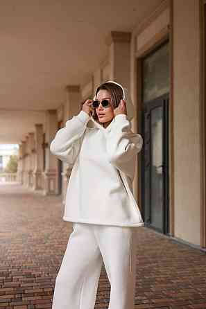 Костюм oversize турецкая трехнить на флисе, худые и широкие брюки, молочный, размер 42/46 Лубны