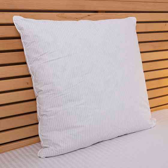 Подушка пухова YouStar 50% пух 50% перо Тік смужка - пружна 70x70 см (Білий) з сумкою-чохлом Суми