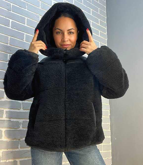 Куртка жіноча Lady Yep 9055 тедді комбінована штучне хутро оверсайз з капюшоном, чорний, 44-48 Київ - фото 17