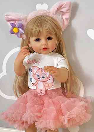 Реалистичная кукла реборн девочка Лина 55 см с аксессуарами и одеждой. Харьков