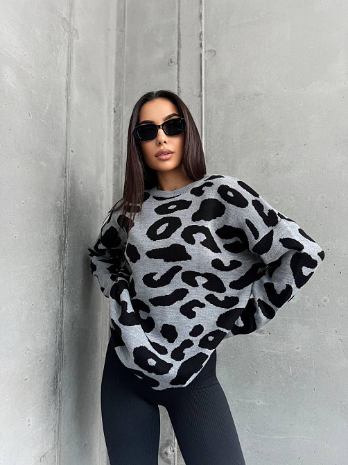 Жіночий принтований затишний оверсайз светр в'язка Одеса - фото 9