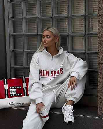 Жіночий теплий прогулянковий костюм двійка у спортивному стилі тринитка на флісі Одеса